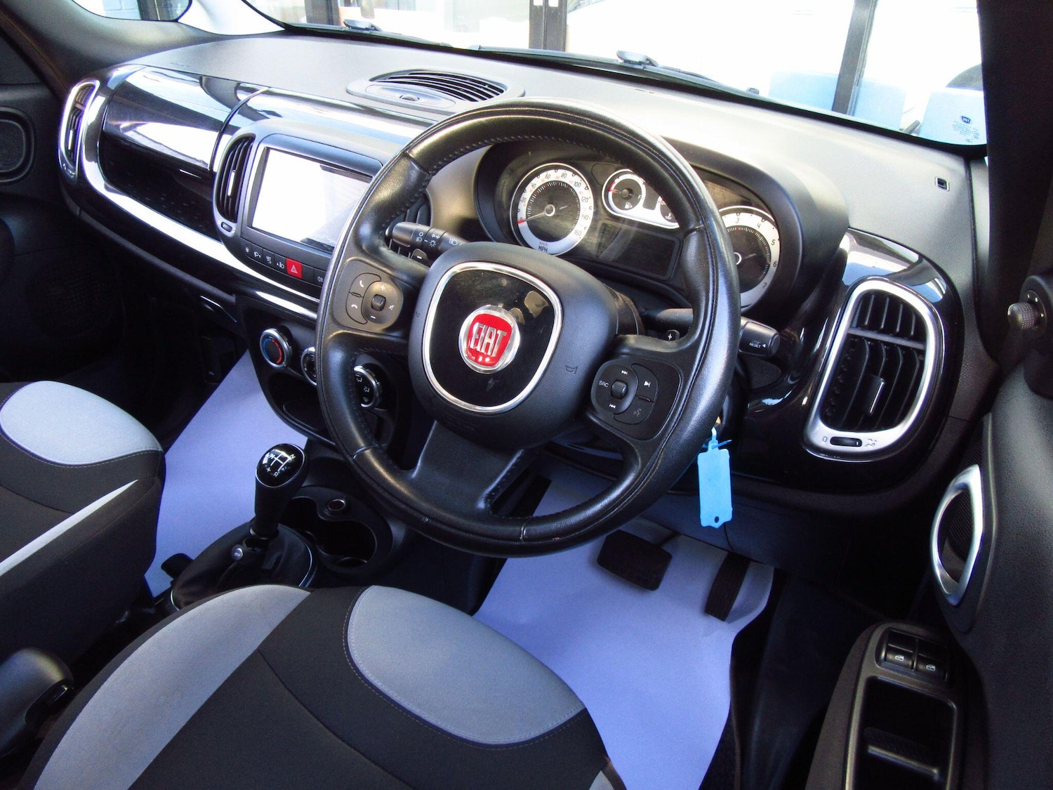 Used Fiat 500L 2015 for sale - 78035001: Photo 6