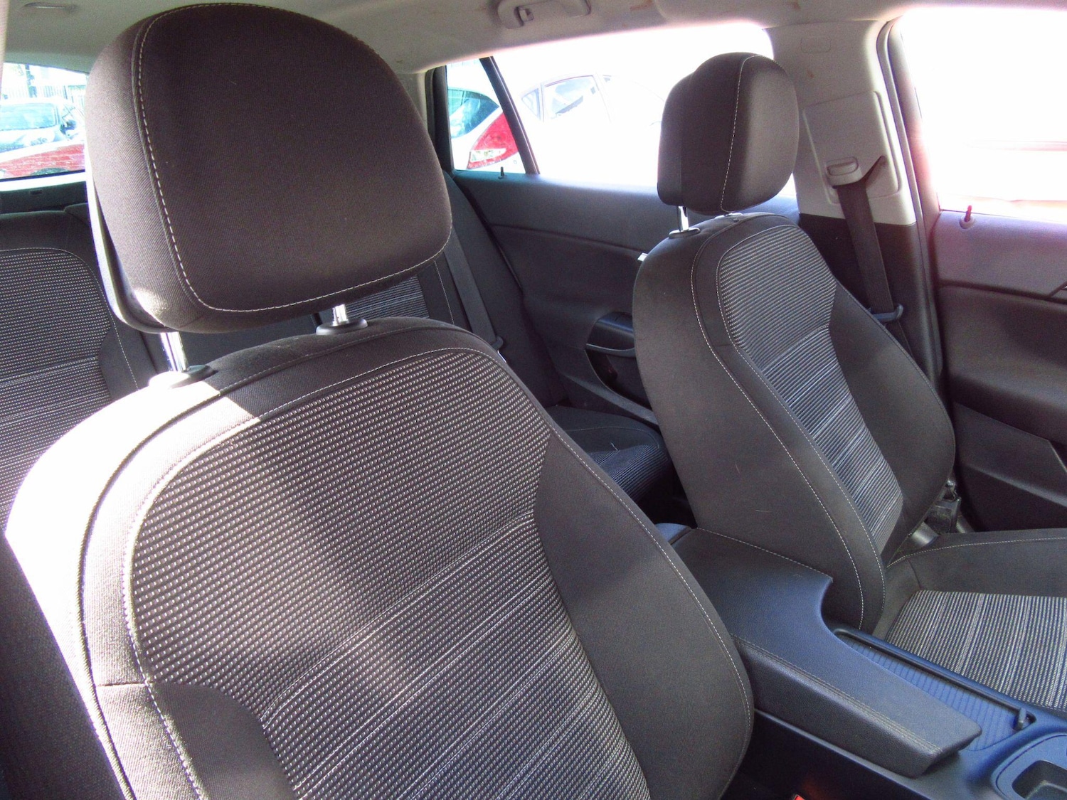 Used Vauxhall Insignia 2015 for sale - 77574988: Photo 9