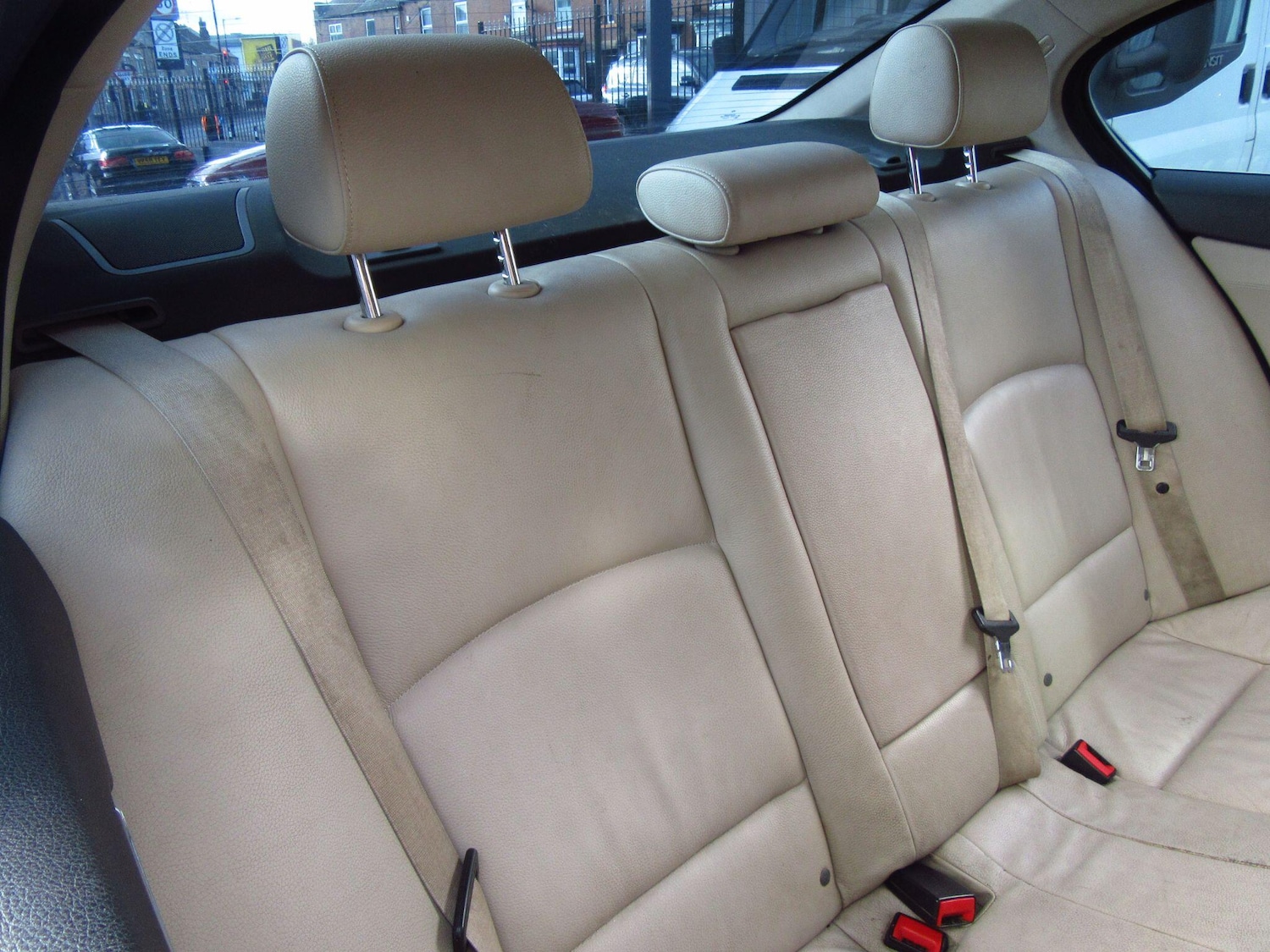 Used BMW 5 Series 2012 for sale - 76408382: Photo 11