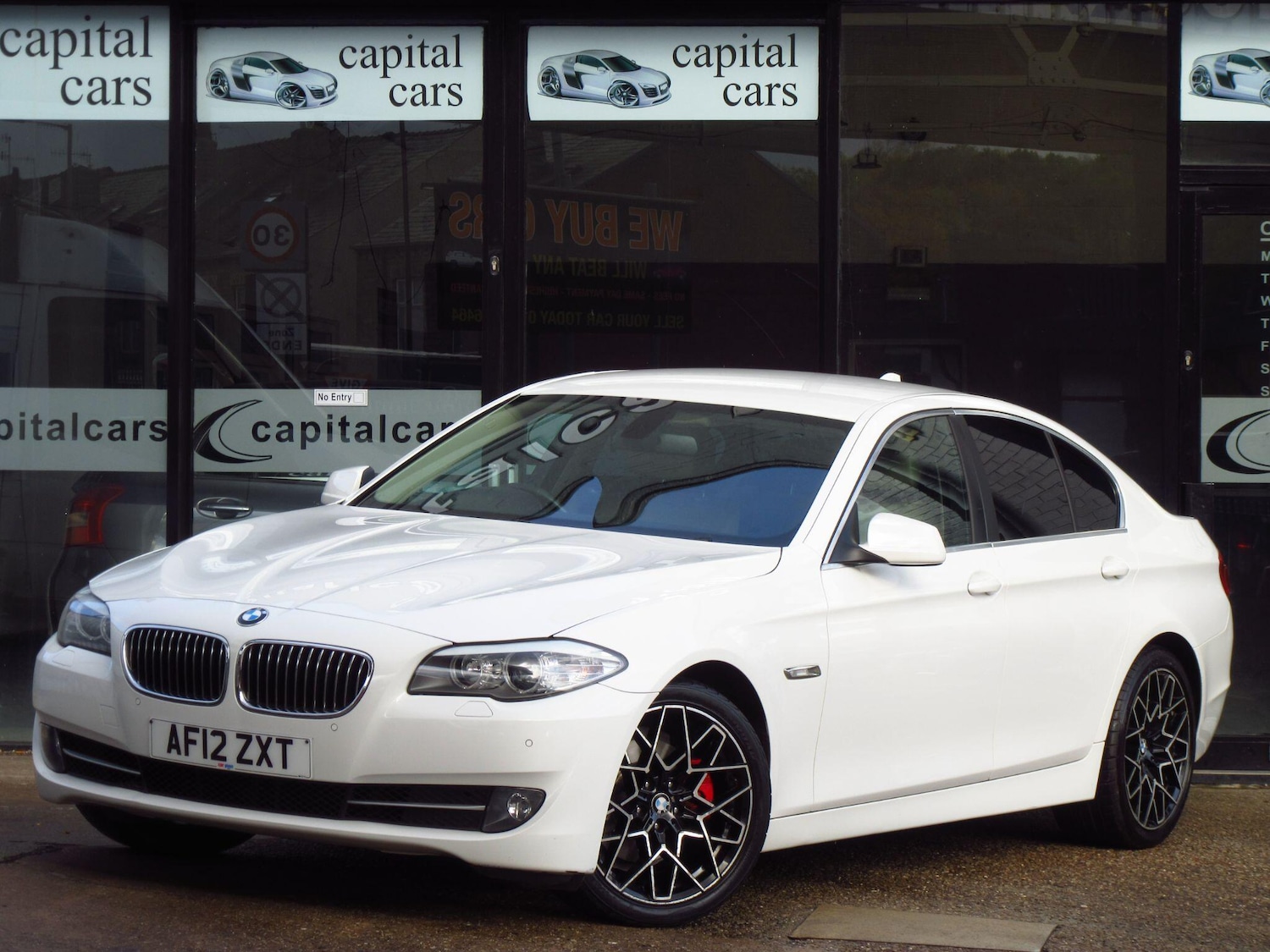 Used BMW 5 Series 2012 for sale - 76408382: Photo 2