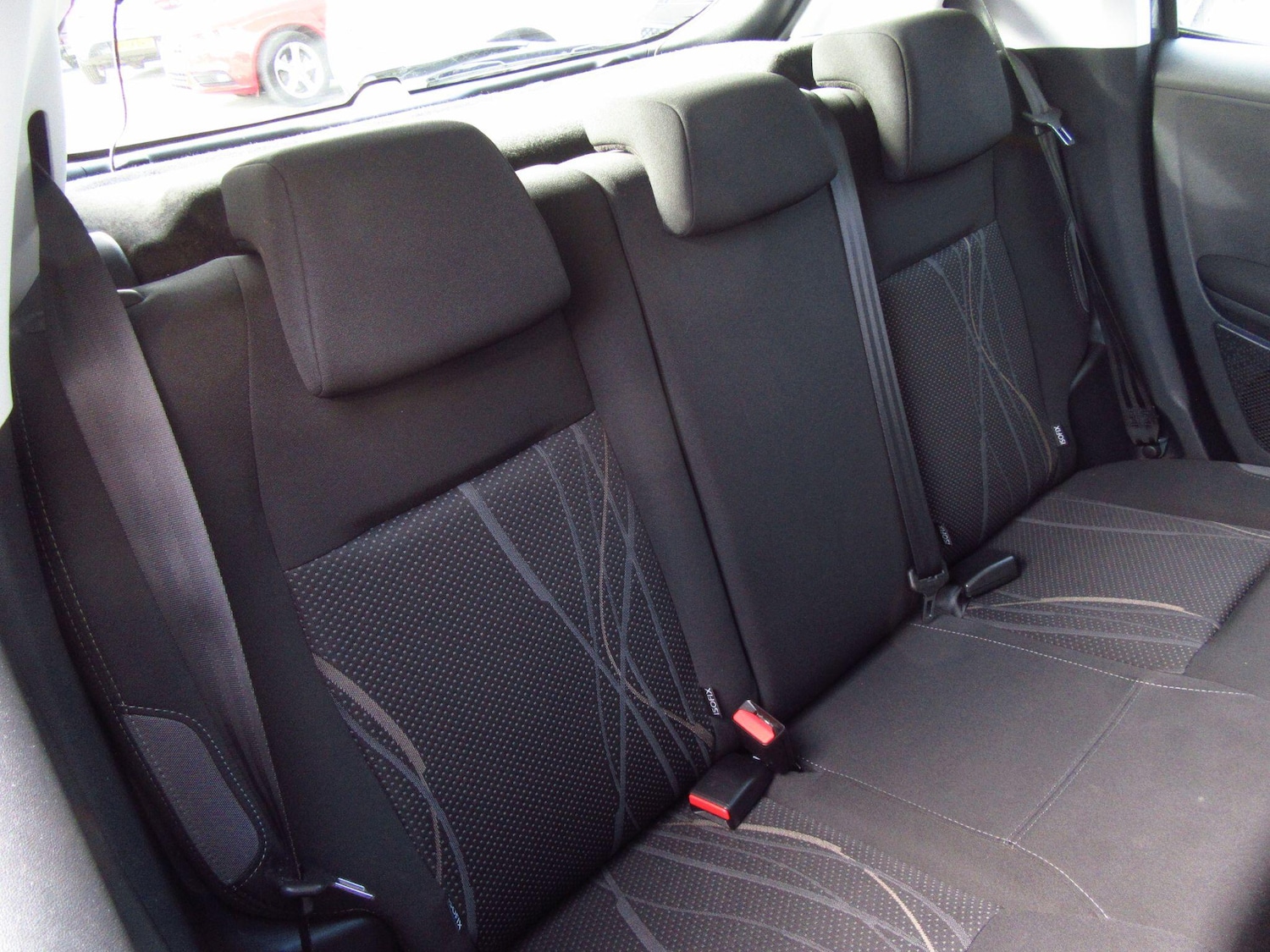 Used Peugeot 208 2013 for sale - 75950018: Photo 11