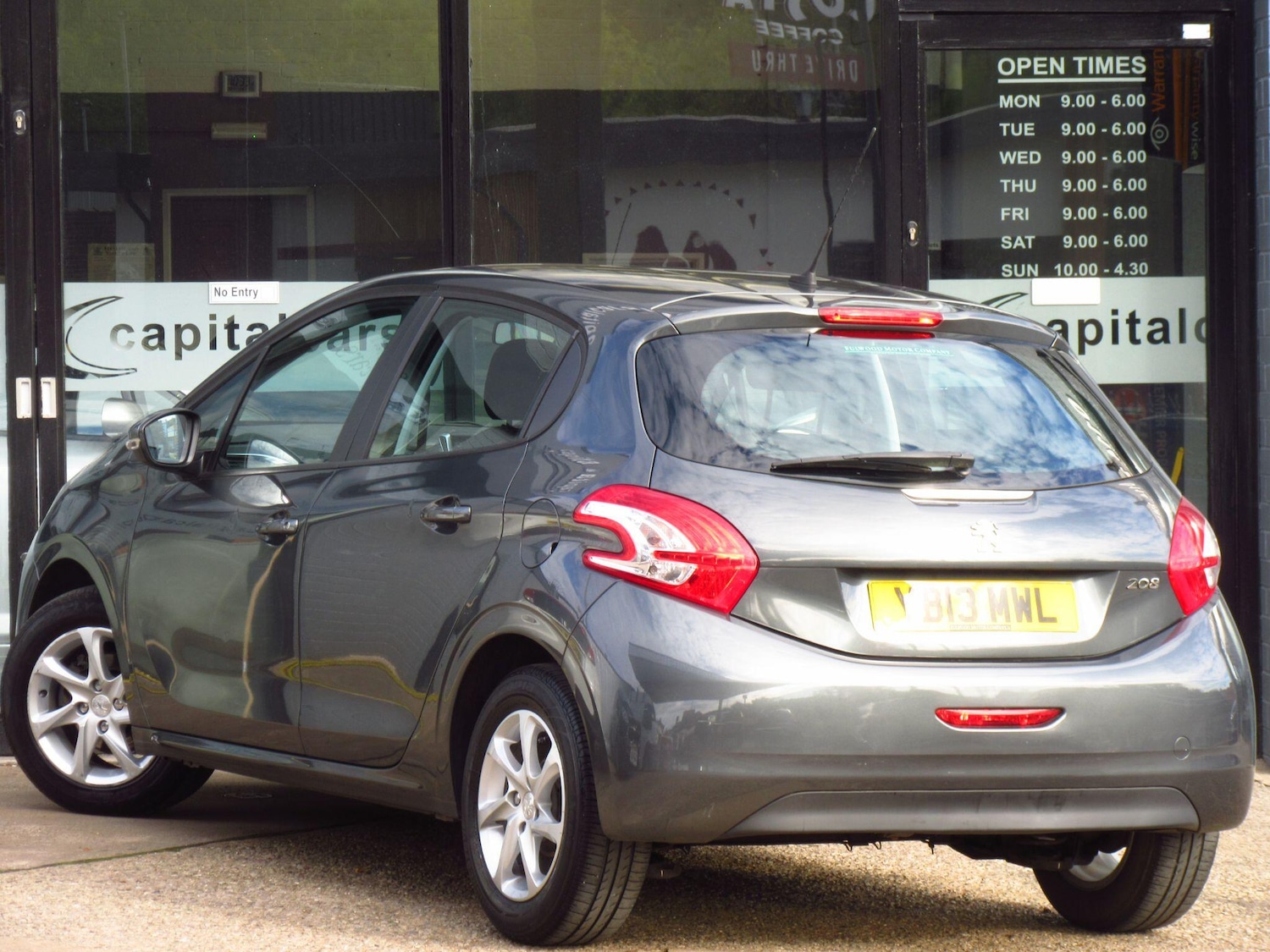 Used Peugeot 208 2013 for sale - 75950018: Photo 4