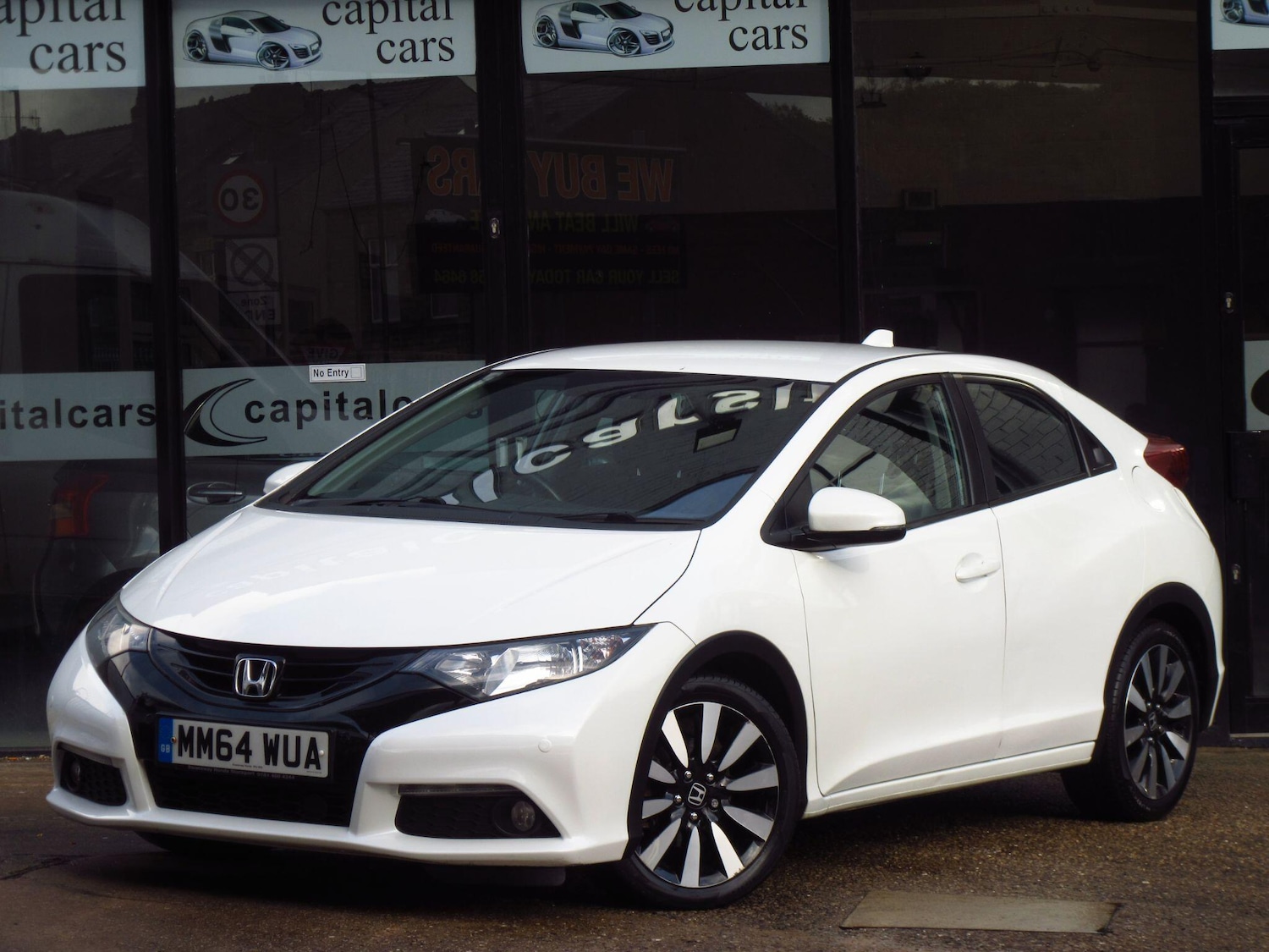 Used Honda Civic 2015 for sale - 76592669: Photo 2