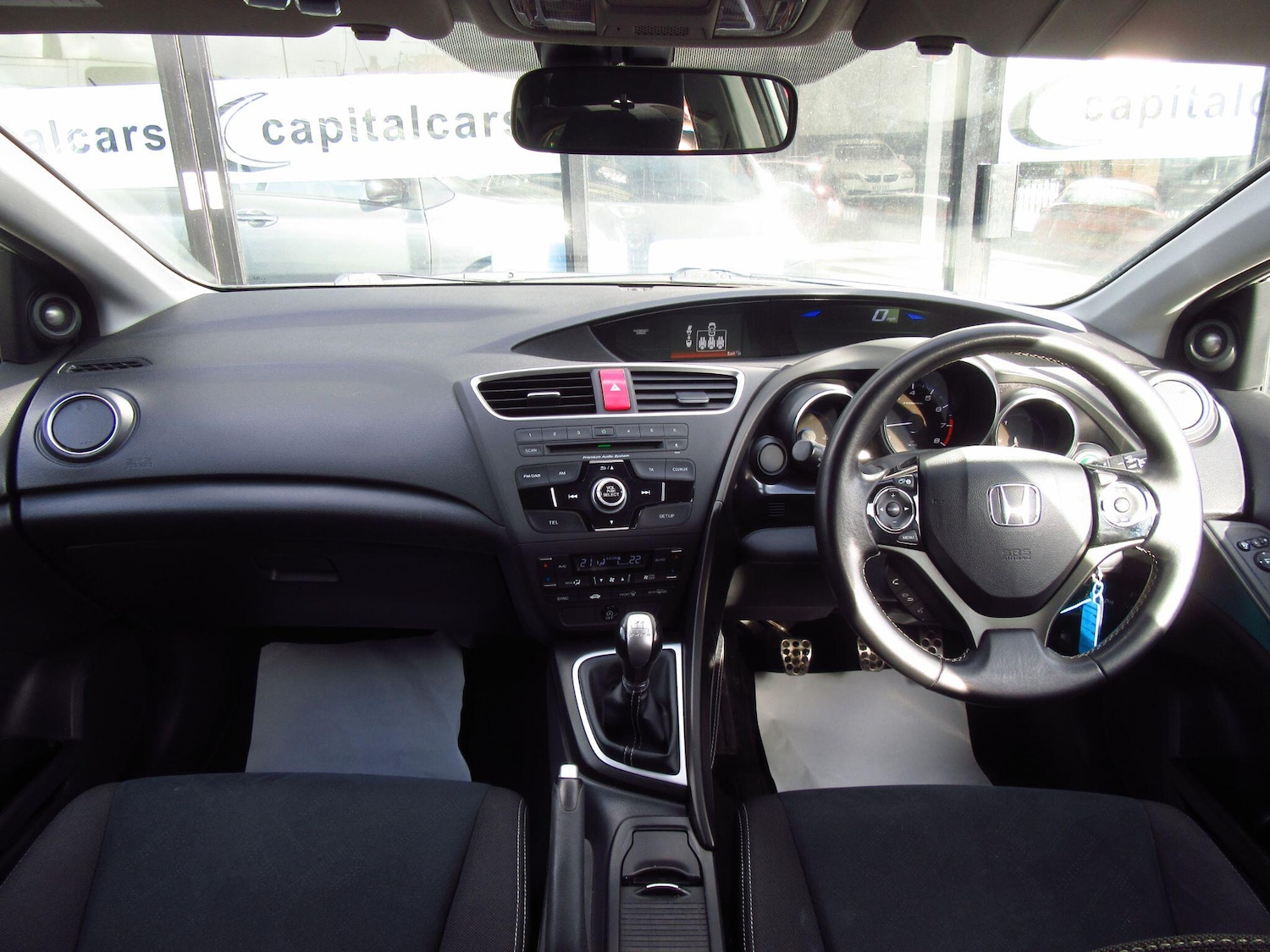 Used Honda Civic 2015 for sale - 76592669: Photo 5