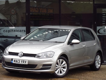 Volkswagen - Golf