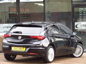 Used Vauxhall Astra 2017 for sale - 75601170: Photo