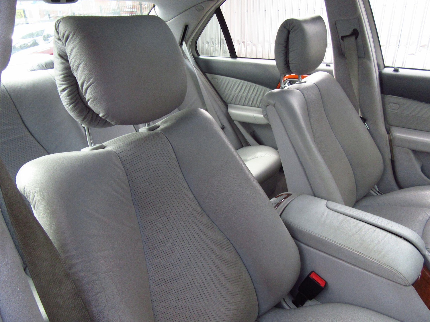 Used Mercedes-Benz S Class 2001 for sale - 78072749: Photo 9