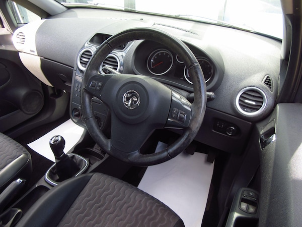 Used Vauxhall Corsa 2012 for sale - 76084098: Photo 6