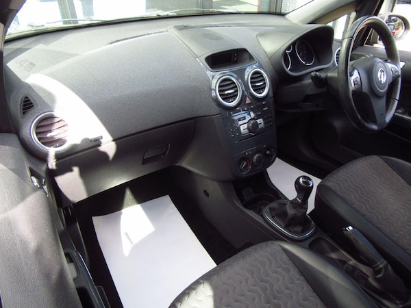 Used Vauxhall Corsa 2012 for sale - 76084098: Photo 7