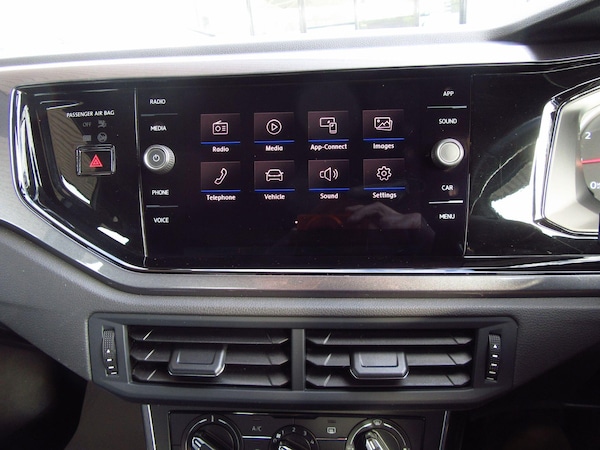 Used Volkswagen Polo 2019 for sale - 76099243: Photo 12