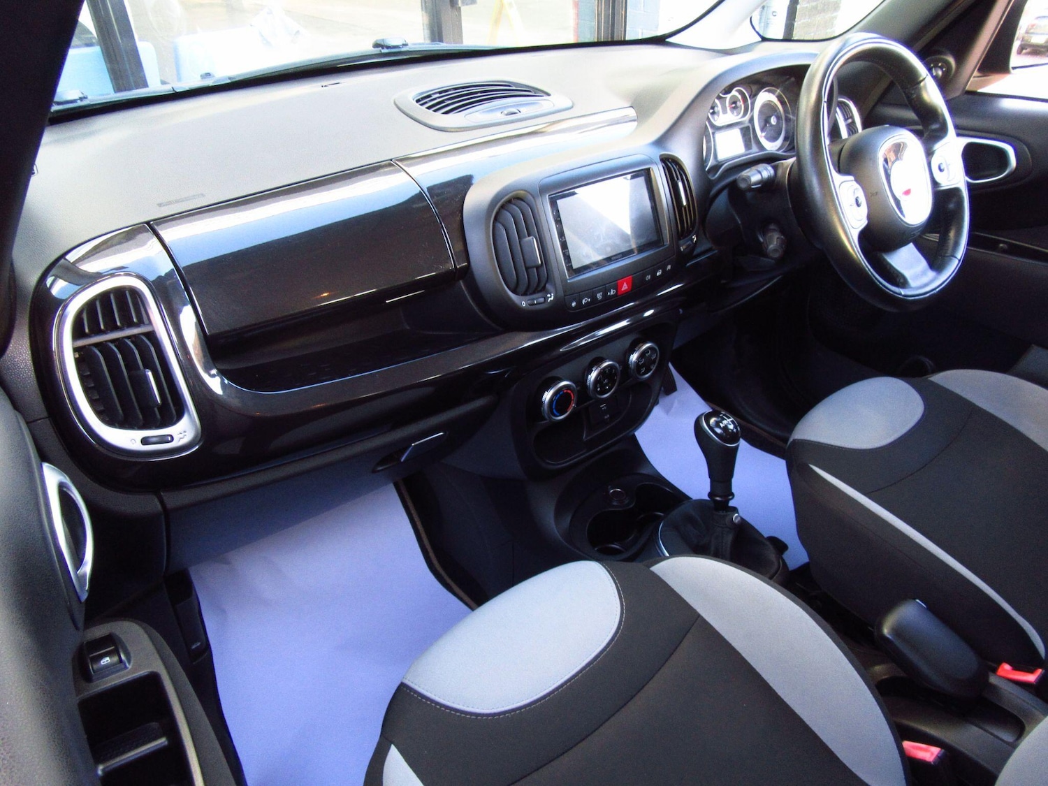 Used Fiat 500L for sale - 78214837: Photo 7