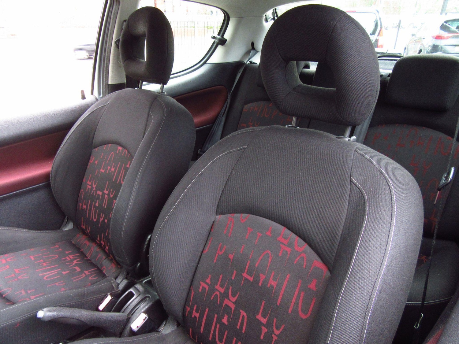 Used Peugeot 206 2005 for sale - 77290603: Photo 8