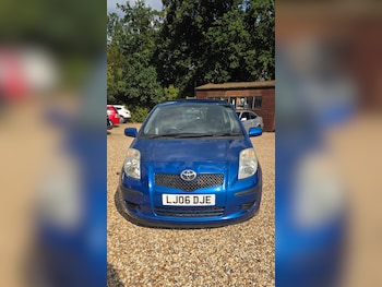 Used Toyota Yaris 2006 for sale - 79232757: Photo