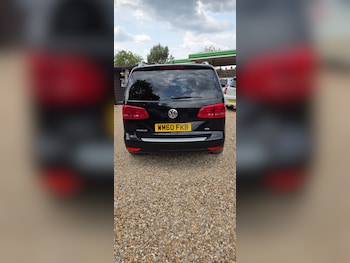 Used Volkswagen Touran 2011 for sale - 79301482: Photo