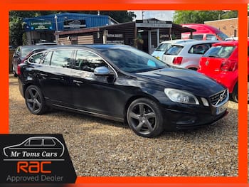 Used Volvo V60 2013 for sale - 79812165: Photo
