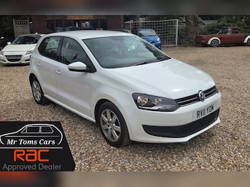 Used Volkswagen Polo 2011 for sale - 79559135: Photo
