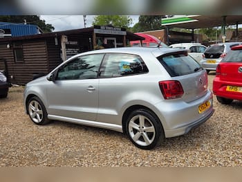 Used Volkswagen Polo 2013 for sale - 79798965: Photo