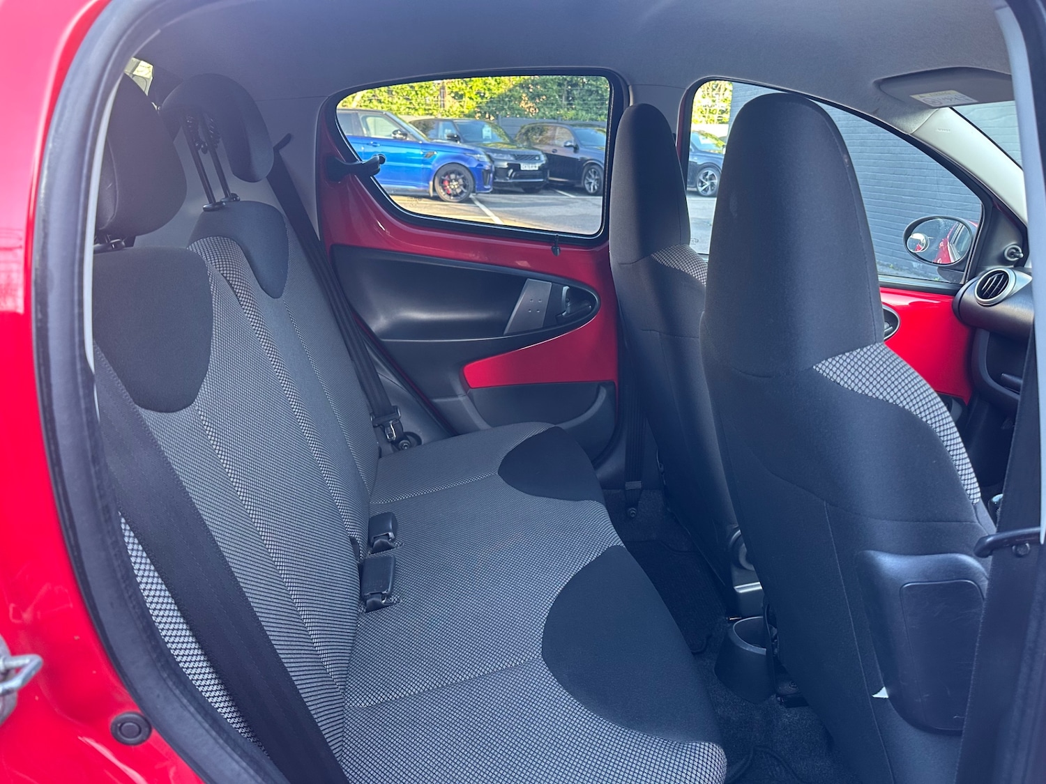 Used Toyota AYGO 2014 for sale - 77434714: Photo 8