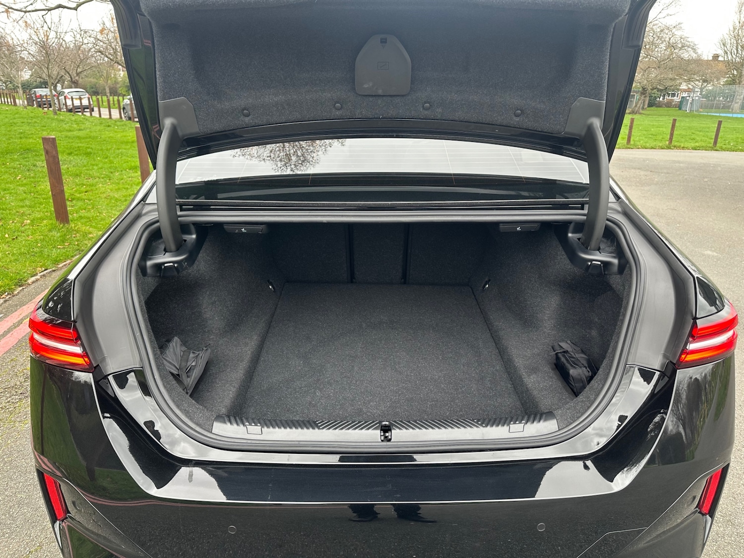 Used BMW 5 Series 2025 for sale - 77677318: Photo 17