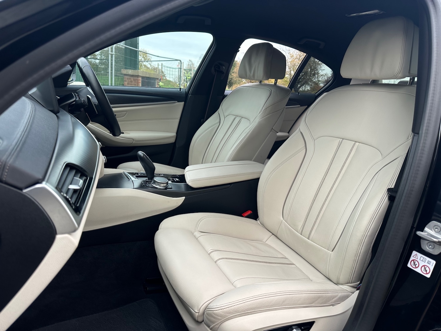 Used BMW 5 Series 2021 for sale - 76450489: Photo 11