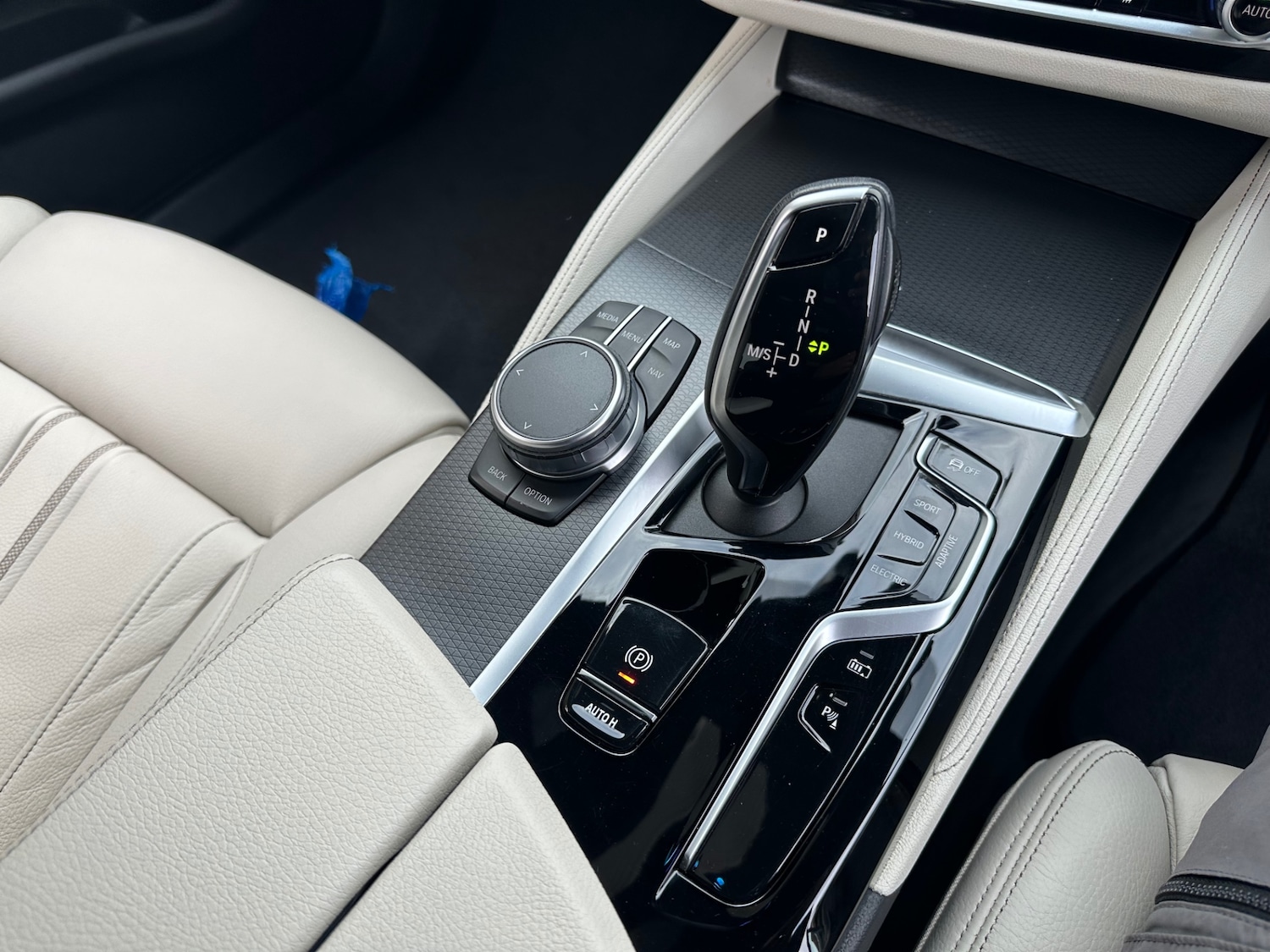 Used BMW 5 Series 2021 for sale - 76450489: Photo 24