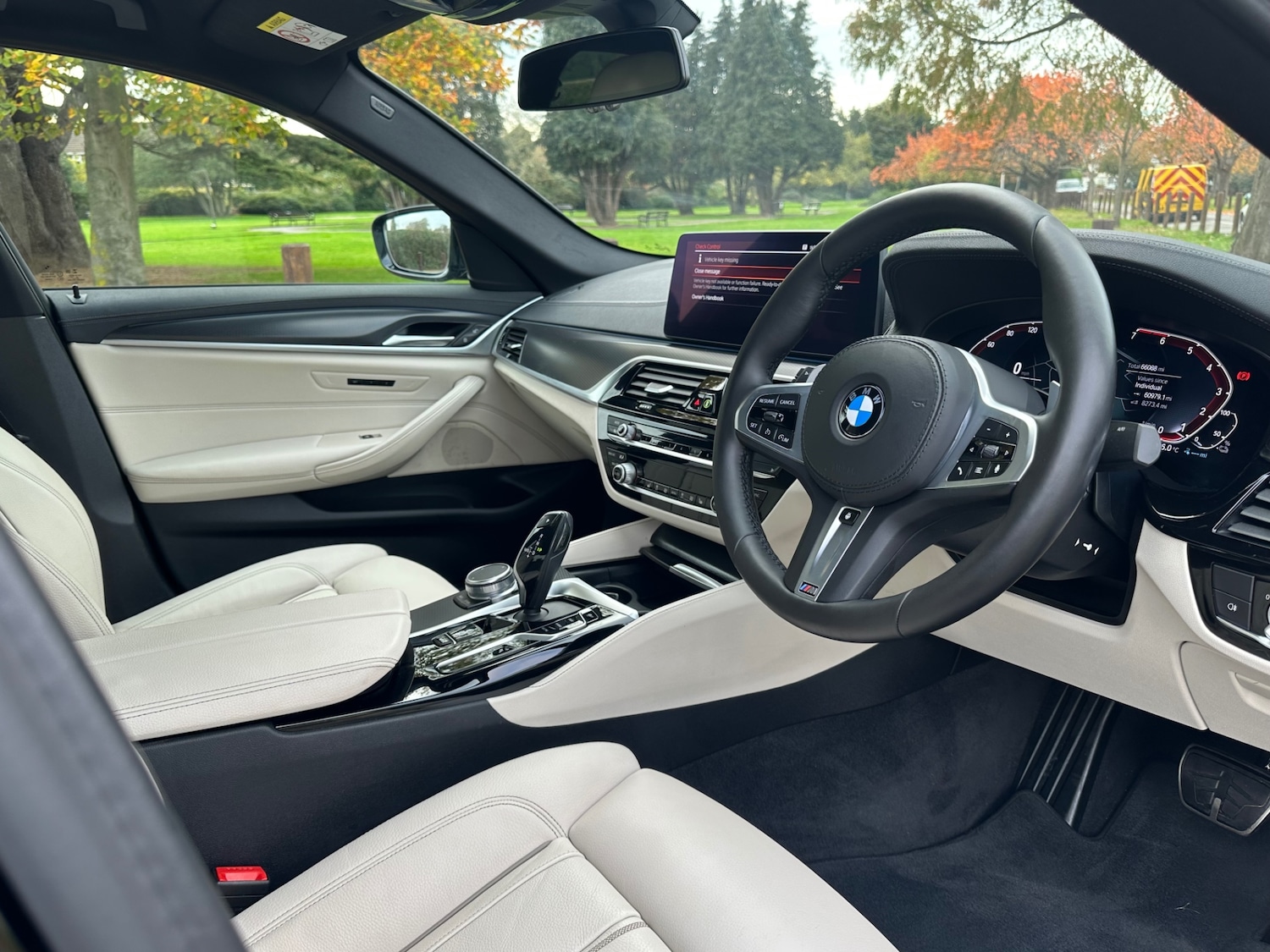 Used BMW 5 Series 2021 for sale - 76450489: Photo 7