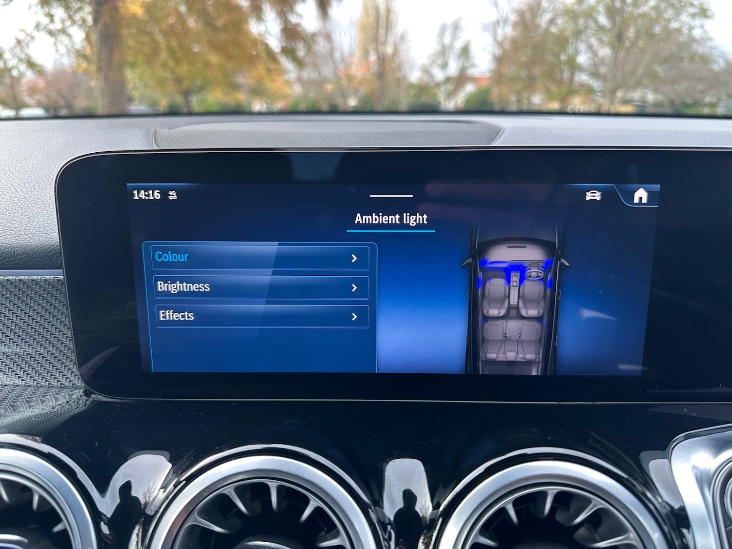 Used Mercedes-Benz GLB 2024 for sale - 76491029: Photo 31