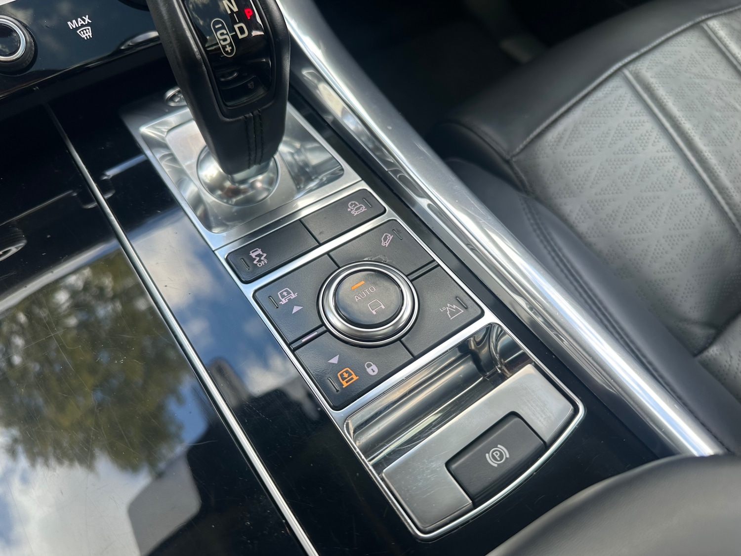 Used Land Rover Range Rover Sport 2018 for sale - 75931939: Photo 14