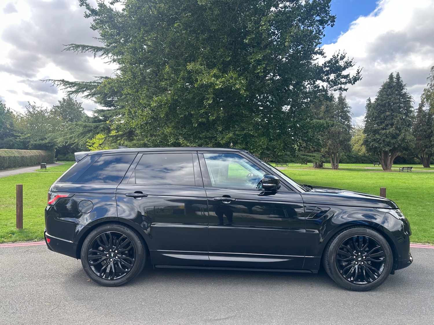 Used Land Rover Range Rover Sport 2018 for sale - 75931939: Photo 3