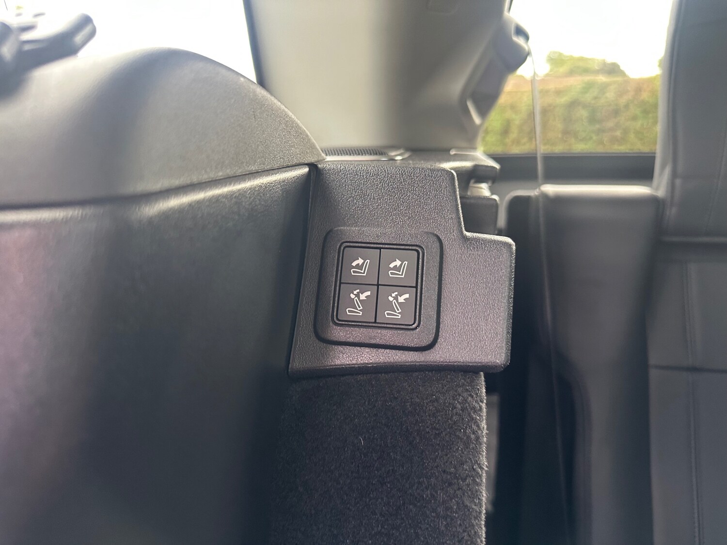 Used Land Rover Range Rover Sport 2018 for sale - 75931939: Photo 30