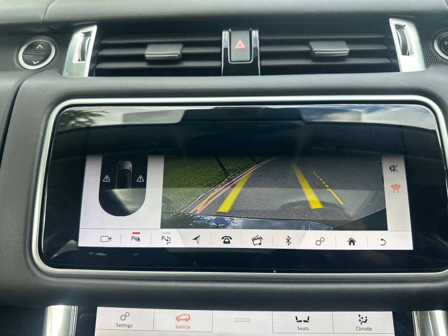 Used Land Rover Range Rover Sport 2018 for sale - 75931939: Photo 43