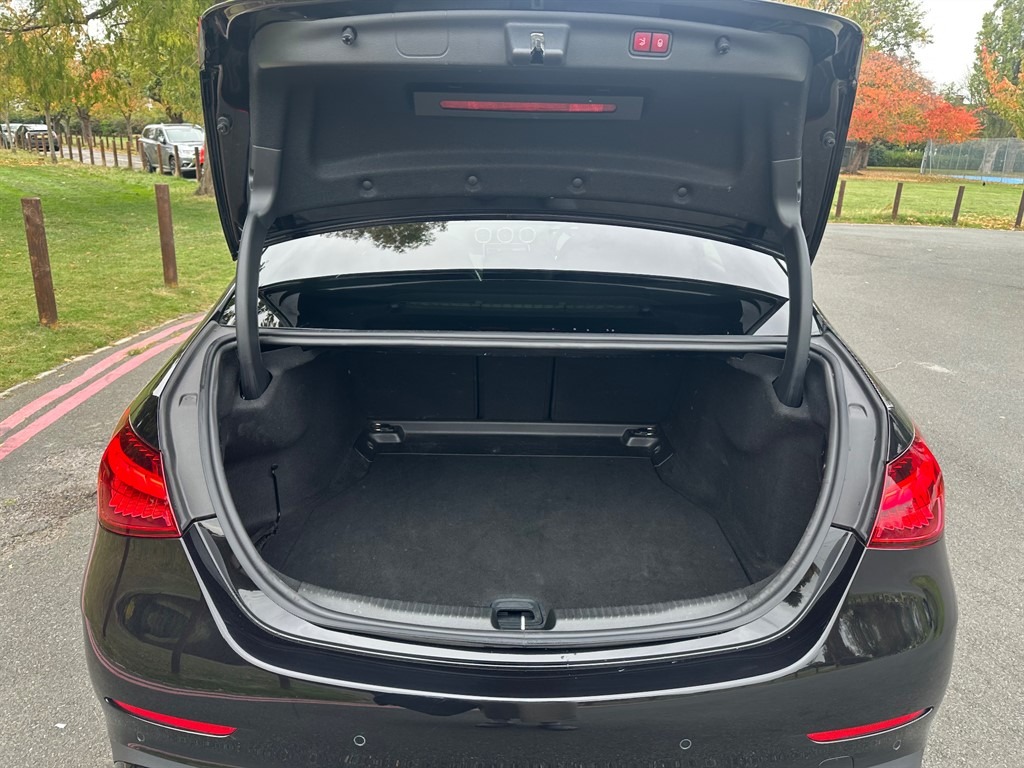 Used Mercedes-Benz C Class 2023 for sale - 76477378: Photo 31