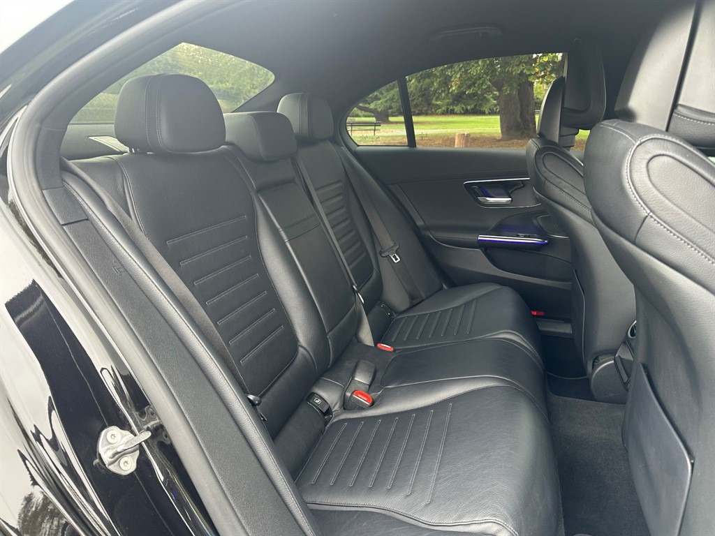 Used Mercedes-Benz C Class 2023 for sale - 76477378: Photo 5