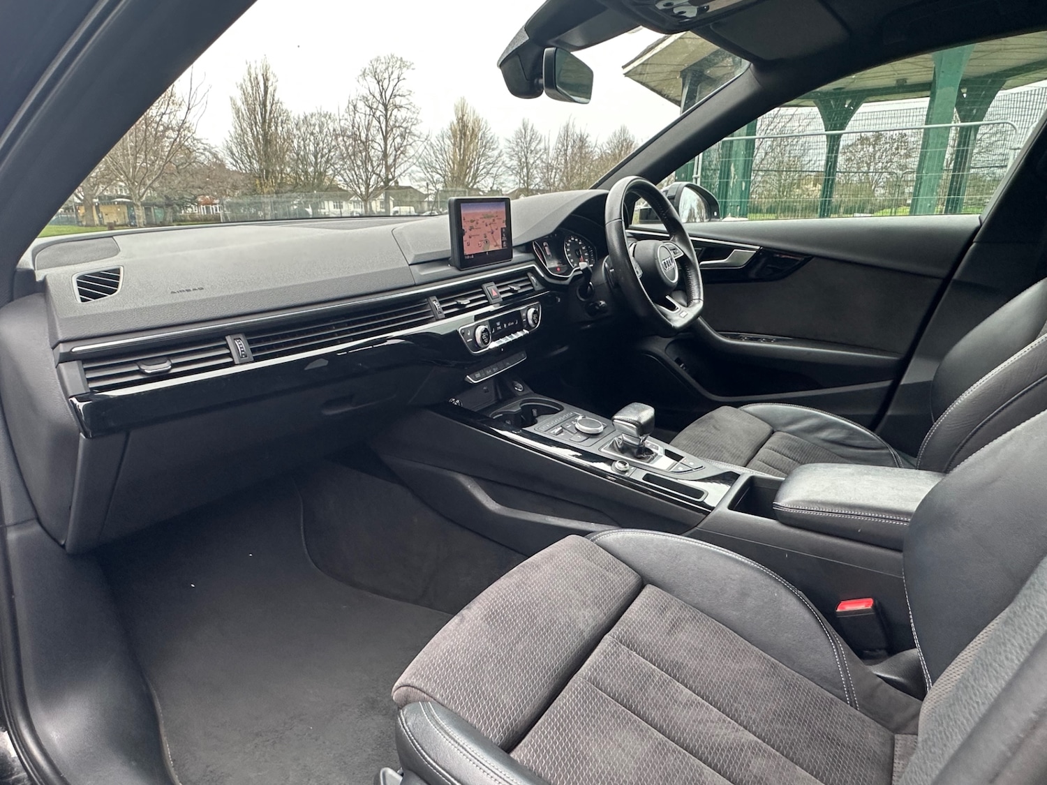 Used Audi A4 2018 for sale - 76762824: Photo 12