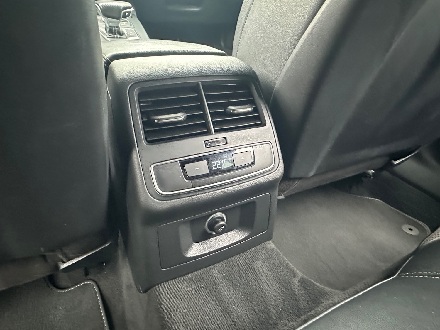 Used Audi A4 2018 for sale - 76762824: Photo 13