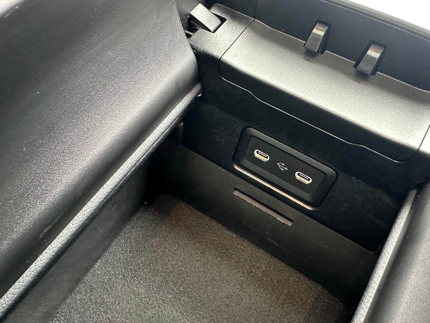 Used Mercedes-Benz C Class 2023 for sale - 78131860: Photo 34