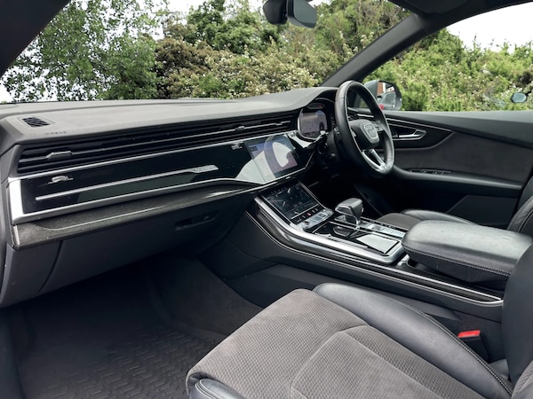 Used Audi Q8 2019 for sale - 74913249: Photo 11