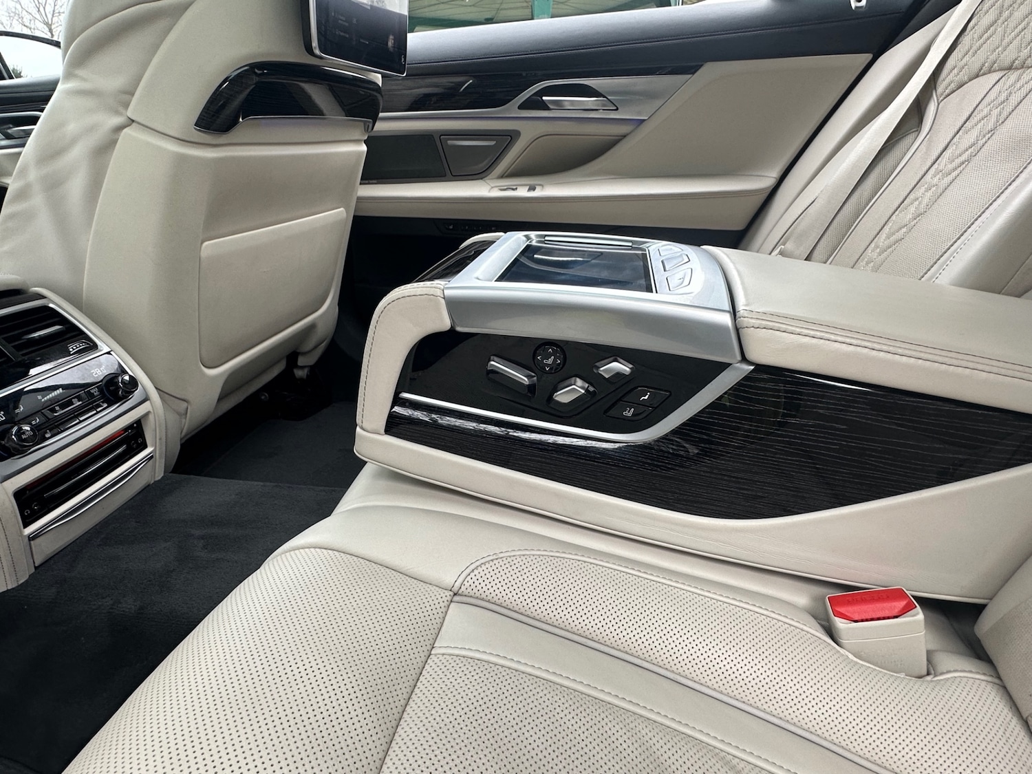 Used BMW 7 Series 2022 for sale - 77567392: Photo 19