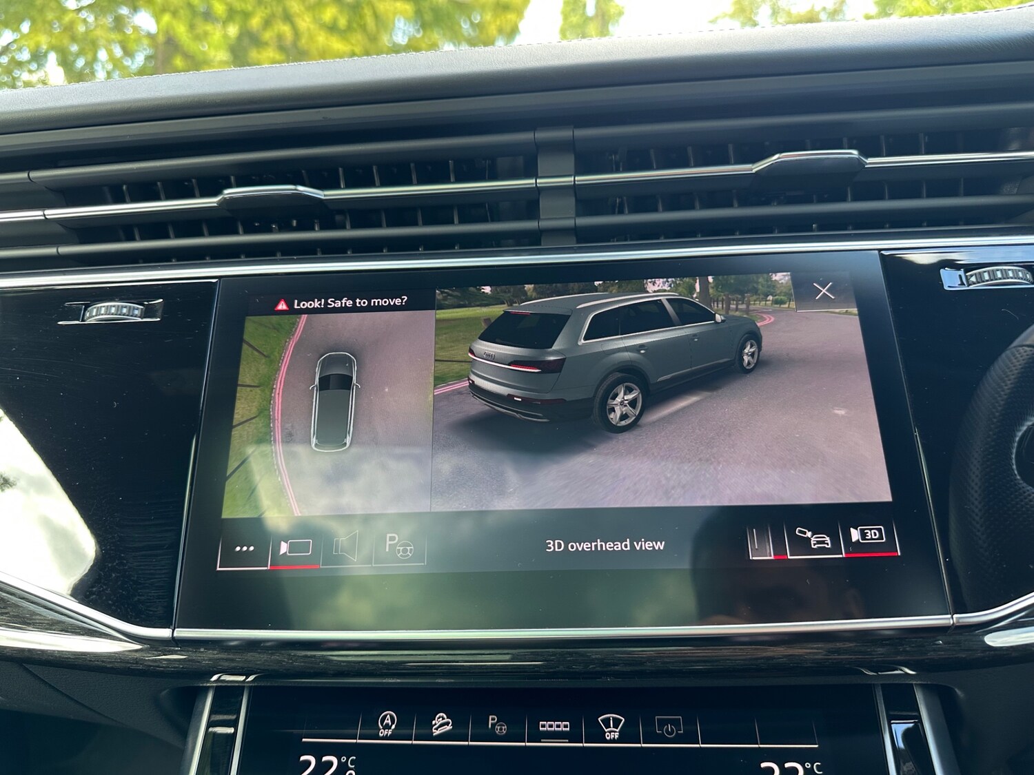 Used Audi Q7 2022 for sale - 75891825: Photo 43