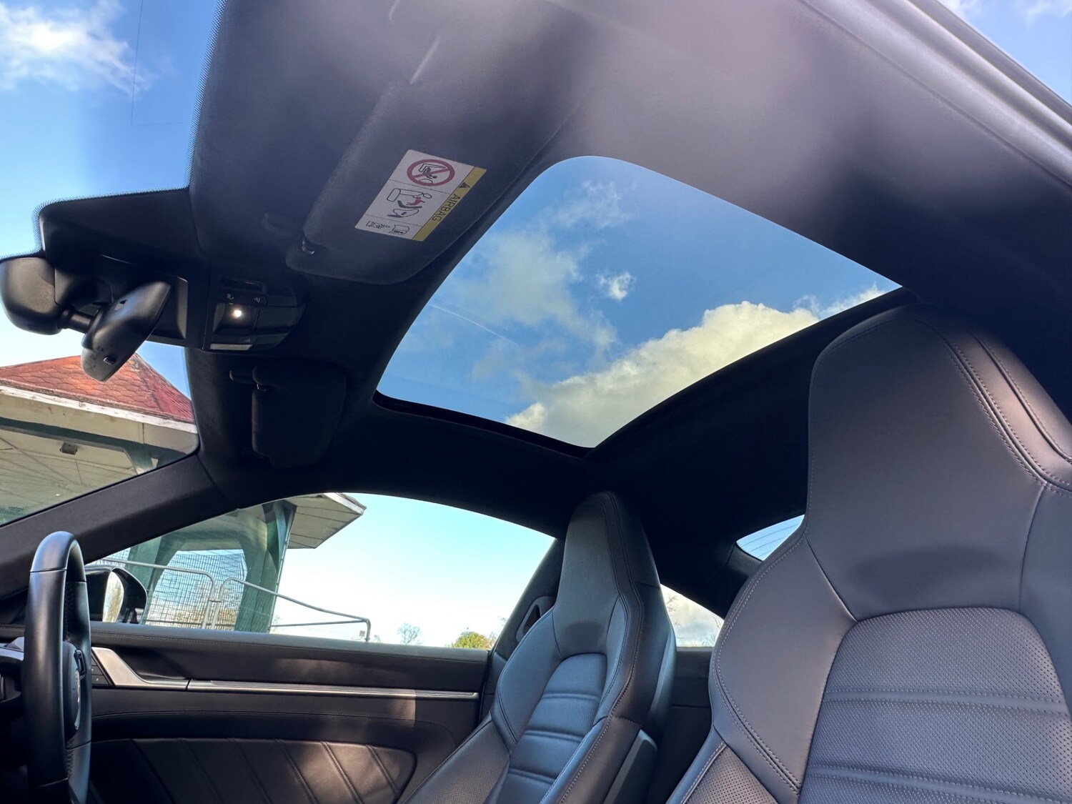 Used Porsche 911 2022 for sale - 76735008: Photo 15