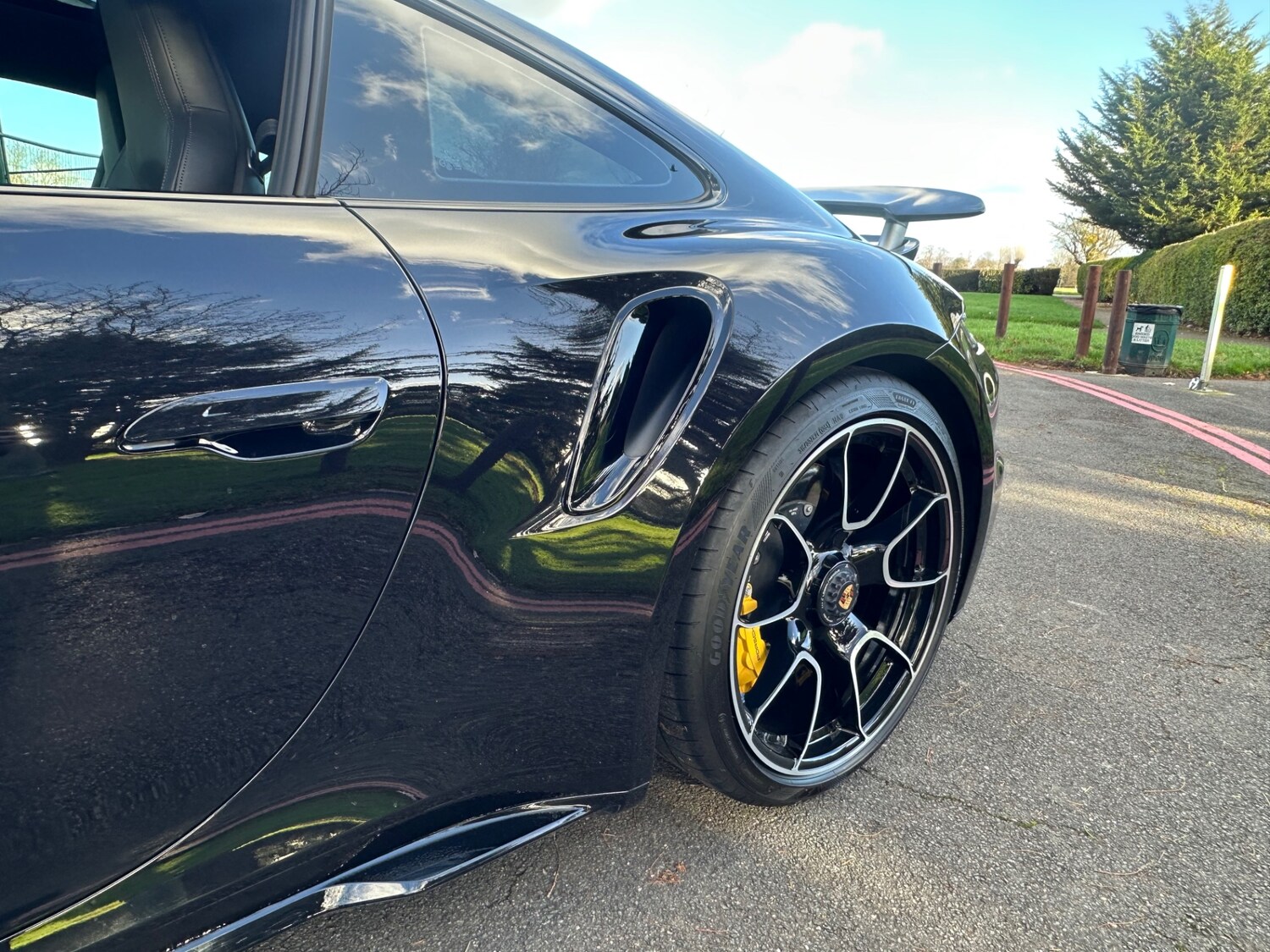 Used Porsche 911 2022 for sale - 76735008: Photo 17