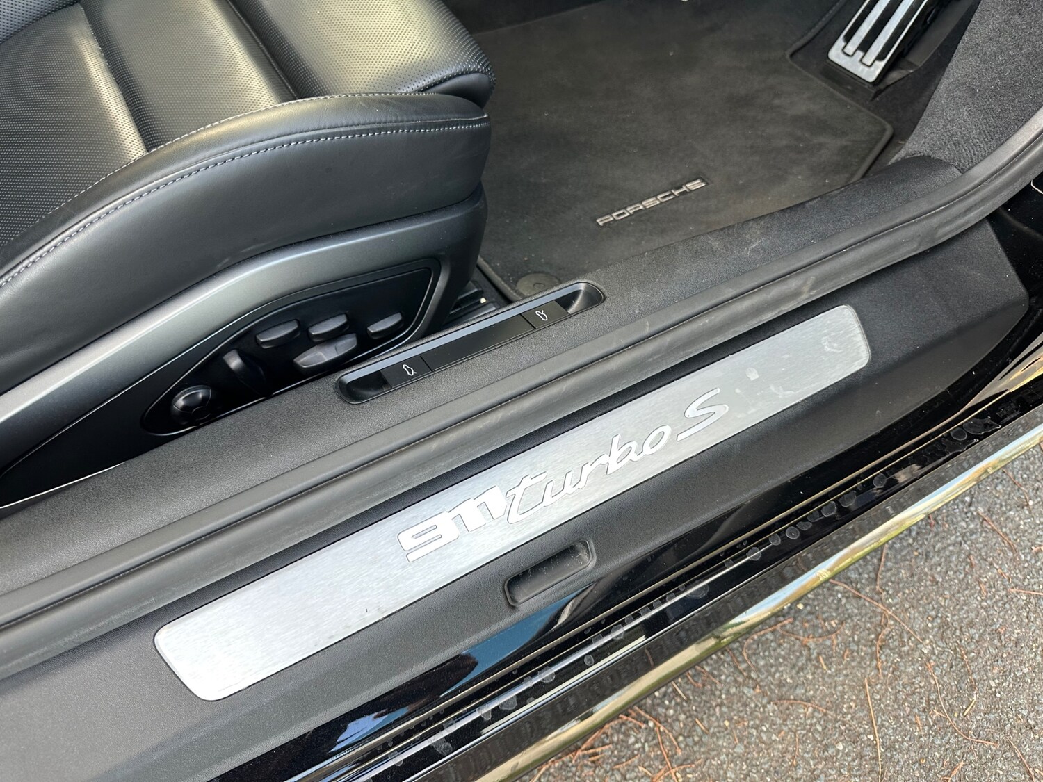 Used Porsche 911 2022 for sale - 76735008: Photo 34