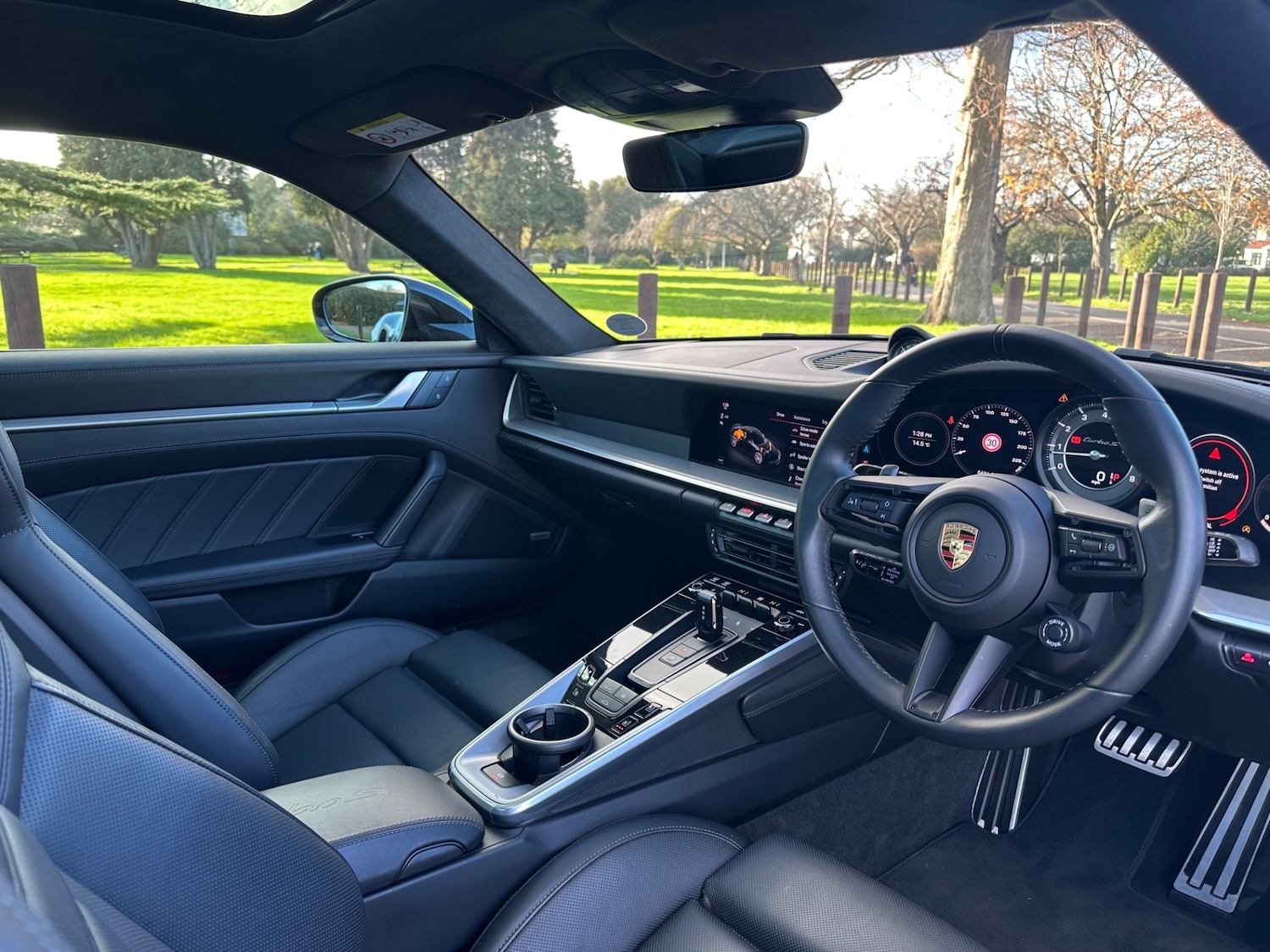 Used Porsche 911 2022 for sale - 76735008: Photo 7