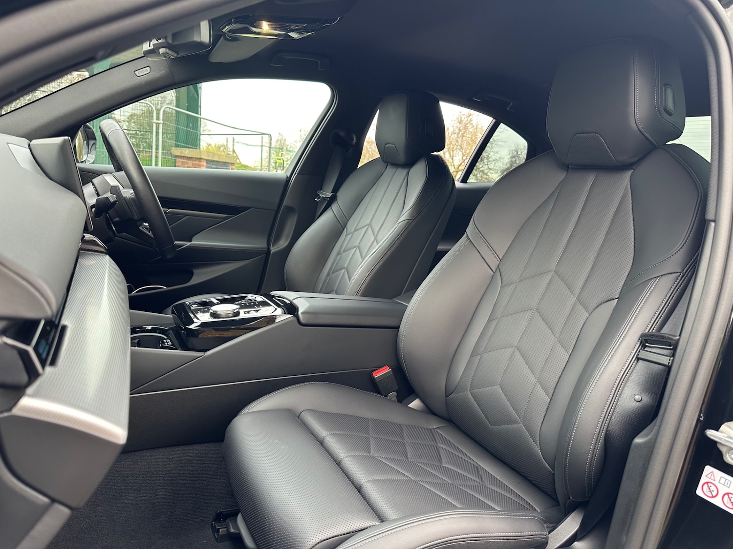 Used BMW 5 Series 2024 for sale - 76600184: Photo 11