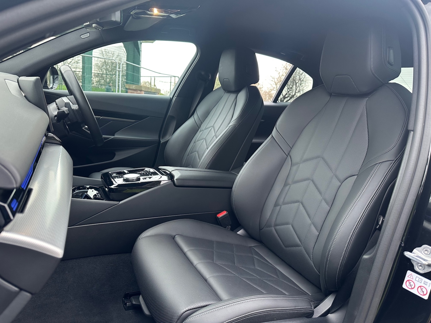 Used BMW 5 Series 2024 for sale - 77258605: Photo 11