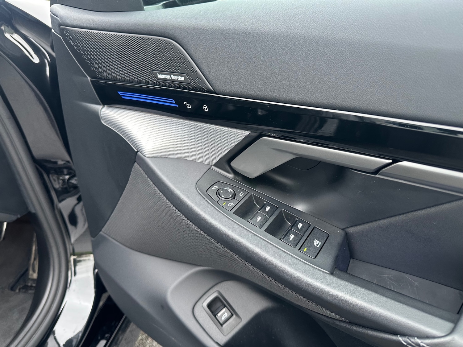 Used BMW 5 Series 2024 for sale - 77258605: Photo 25