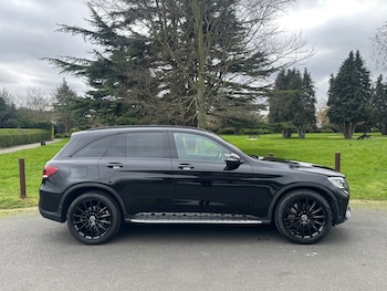 Used Mercedes-Benz GLC 2019 for sale - 77813097: Photo