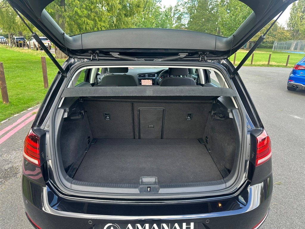 Used Volkswagen Golf 2017 for sale - 77012338: Photo 14