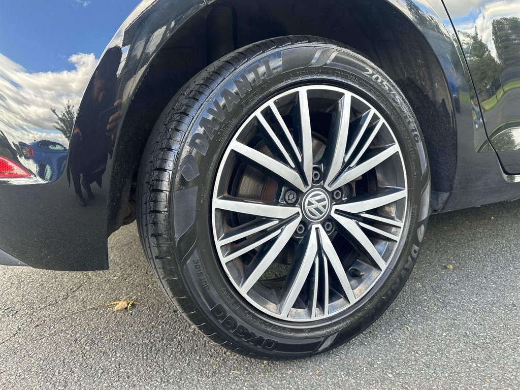 Used Volkswagen Golf 2017 for sale - 77012338: Photo 8