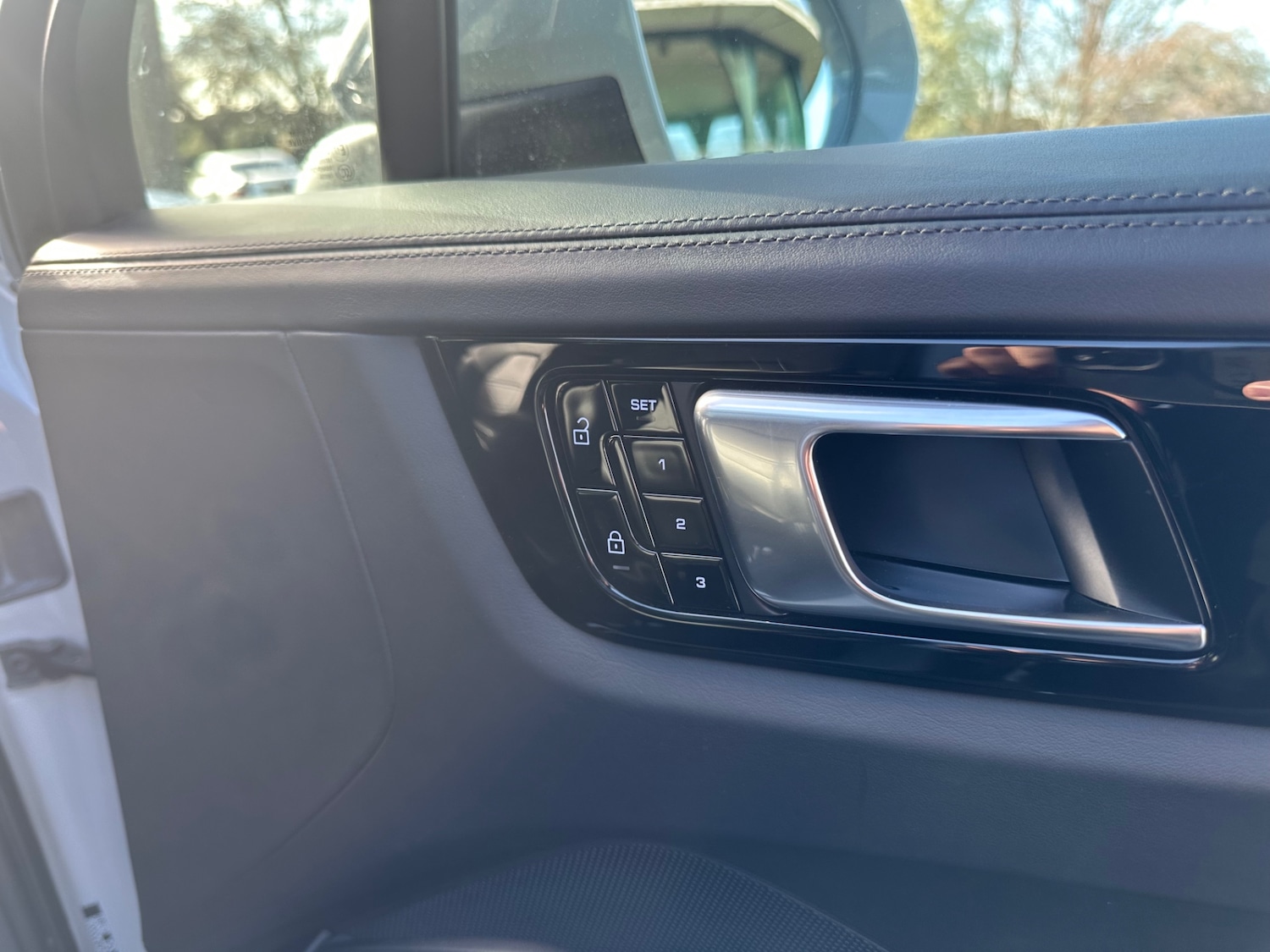 Used Porsche Cayenne 2020 for sale - 78040536: Photo 26